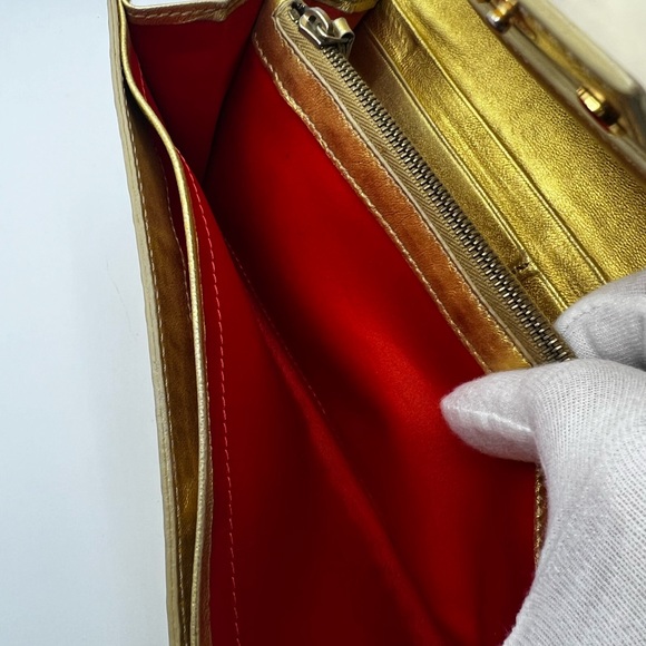 GUC Fendi Gold Zucca Embossed Wallet - Picture 8 of 13